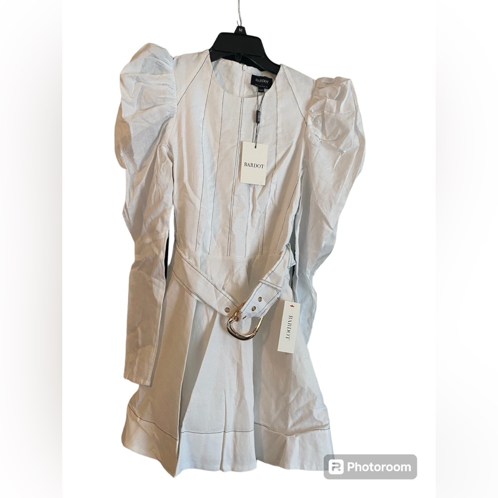 Bardot S (sz 4) puffed long sleeve dress NWT